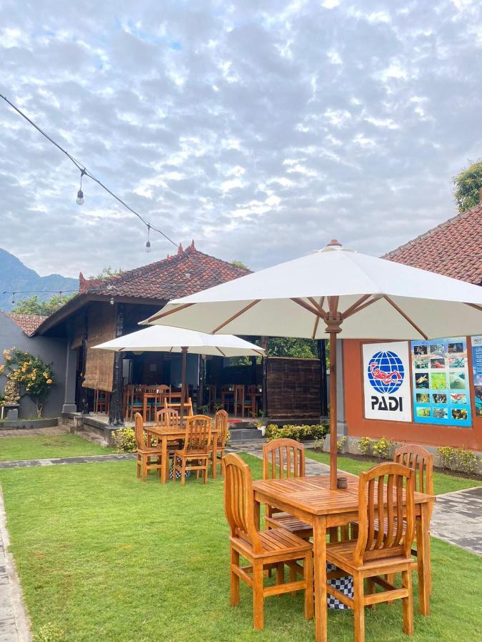 Badini Homestay Pemuteran Exteriör bild